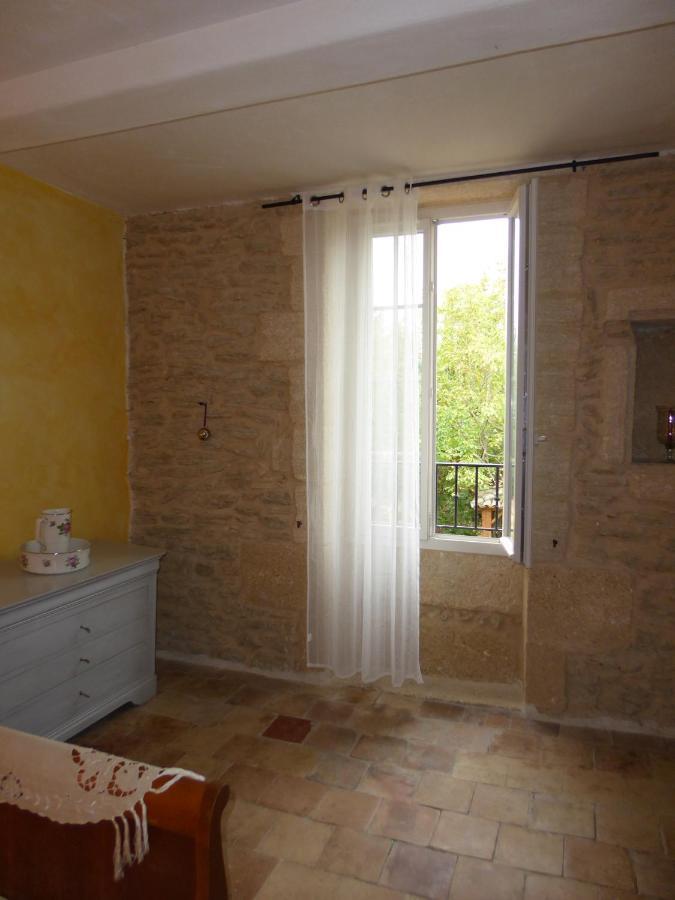Bed and Breakfast Mas Du Puits Blanc Sernhac Экстерьер фото