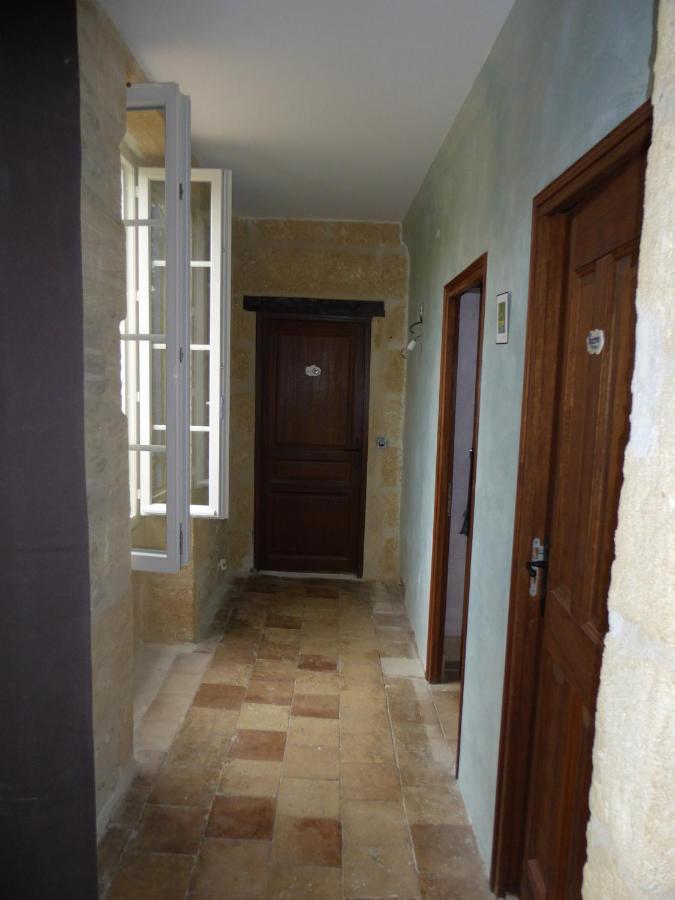 Bed and Breakfast Mas Du Puits Blanc Sernhac Экстерьер фото